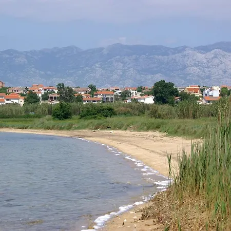 Daire With A Parking Space Povljana, Pag - 17337 *